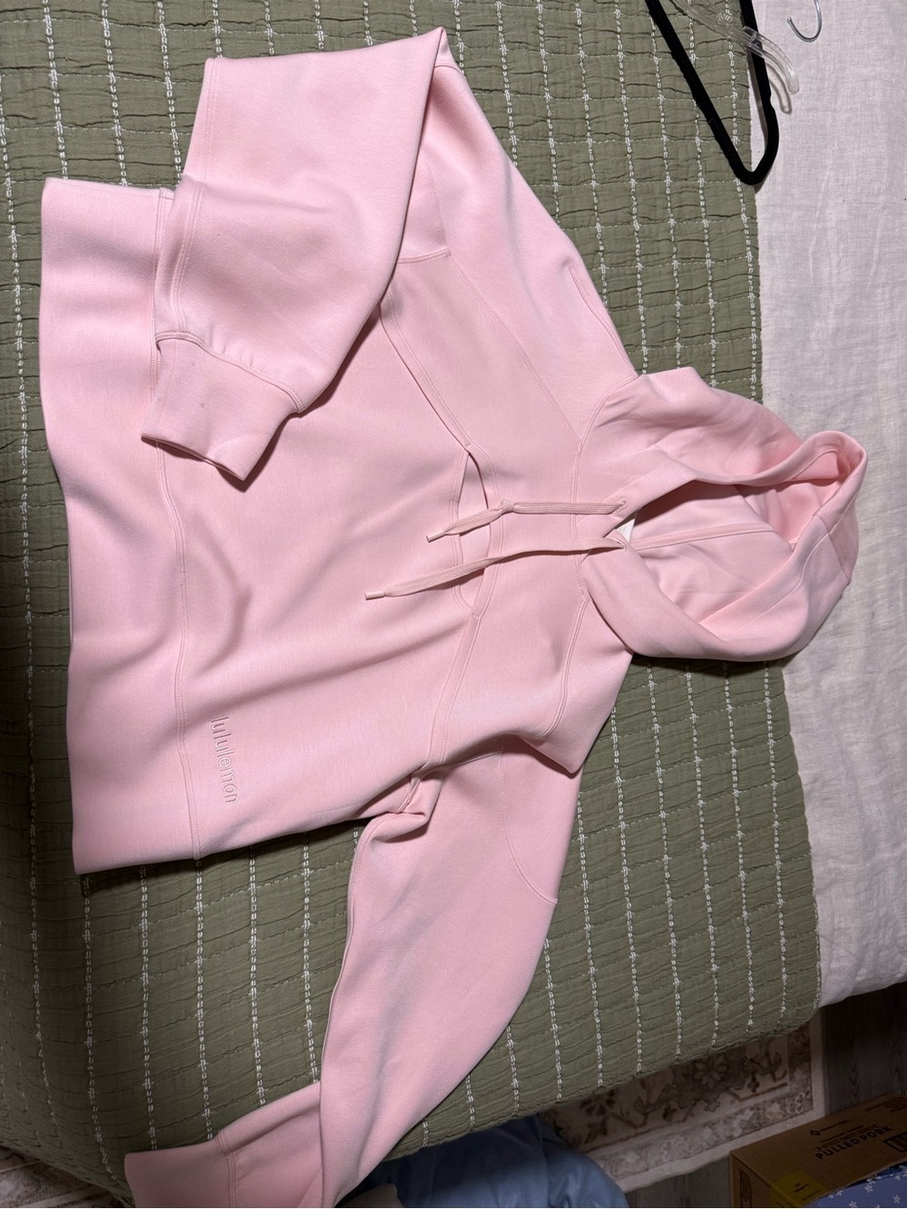 lululemon Get Centred Crop Hoodie